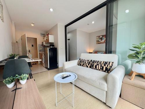 Zcape X2 Condos in Bangtao - Tap to explore photos
