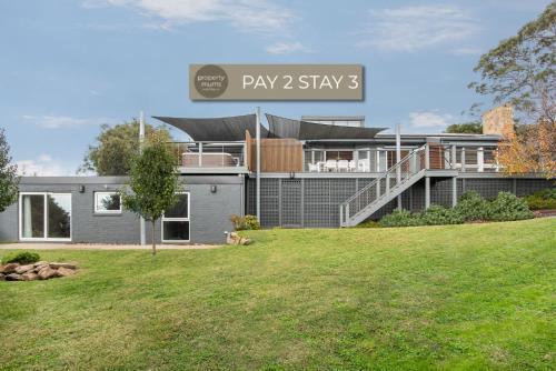 Devon Mt Martha Escape with Spa and Views