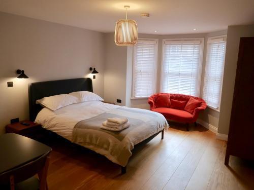 Stylish Studio Apartment, ensuite, kitchenette