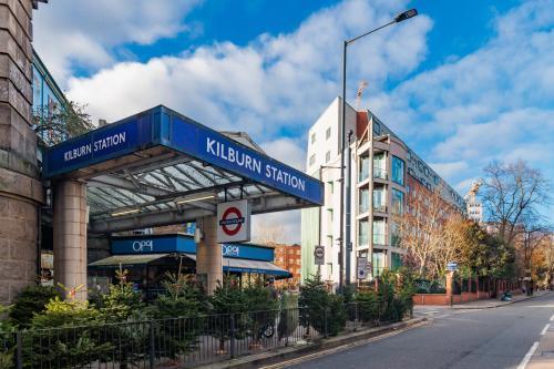 Hestia Travel London