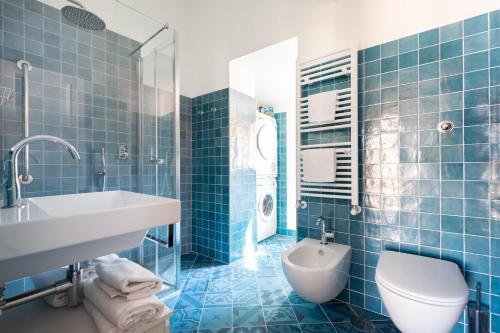 Trevi Comfortable Apartment with Terrace | Romeloft - Tap to explore photos