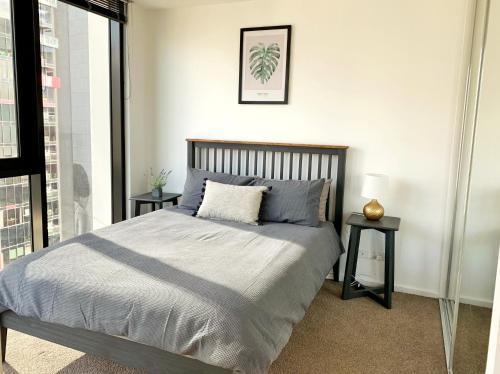 Large 2B2B Near Southern Cross FreeParking GYM POOL - Tap to explore photos