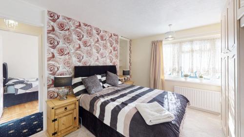 Orpington North Townhouse Room Type - Three-Bedroom House Orpington North Townhouse Room Type - Three-Bedroom House