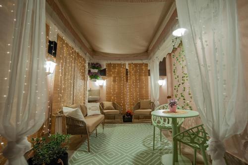 Charming and Cozy House Room Type - Maisonette Charming and Cozy House Room Type - Maisonette