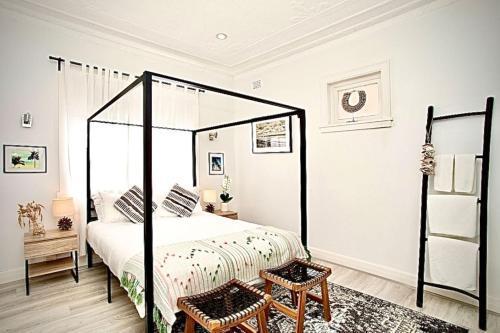 Bondi Surf Cottage