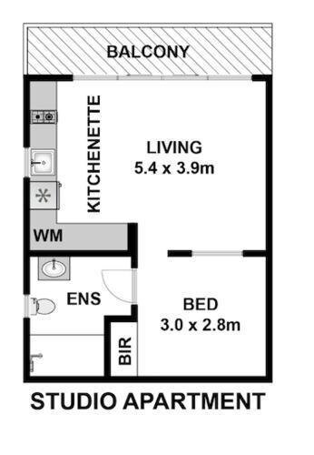 Balmoral Cabana - large terrace & 150m to beach - Tap to explore photos