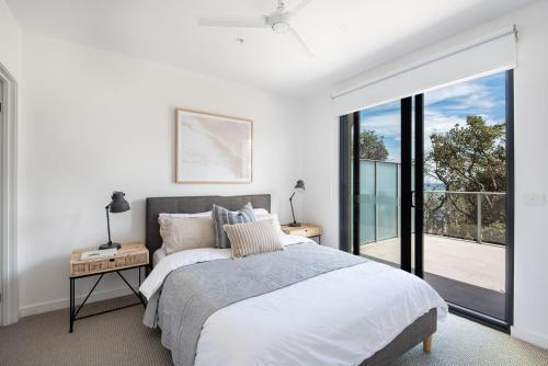 Beachfront Apartment with lots of Wow