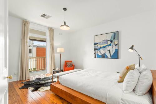 Eclectic Heritage Comfort with Terrace and Views - Tap to explore photos
