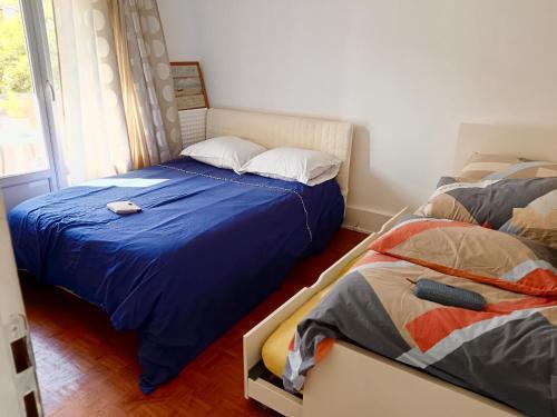 GRAND PARIS, private parking, balcony and metro, 24 hours self checking