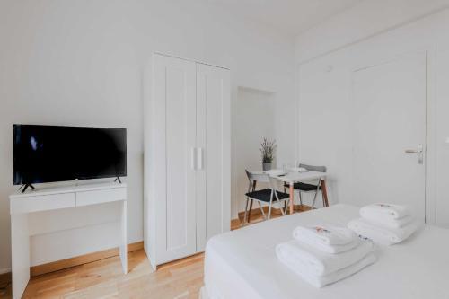 Joli studio pour 2 personnes - Levallois-Perret - Tap to explore photos