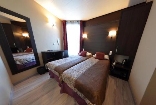 Hôtel du Parc Room Type - Twin Room with Shower