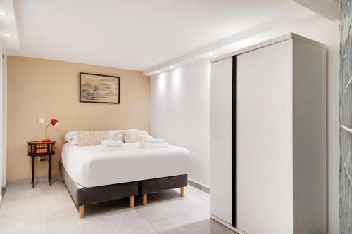 Luxurious apartment - 3BR 8P - Pantin La Villette - Tap to explore photos