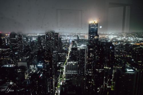 New Year eve’s Fireworks & BayView Apt in CBD