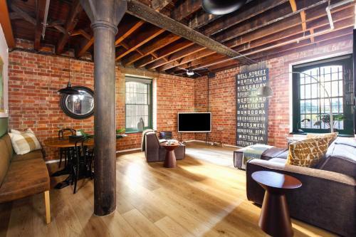 Retro meets Industrial at Heritage Bond Store - Tap to explore photos