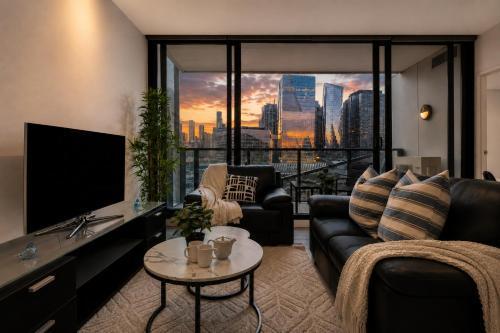 Rooftop Pool 2BR Marvel Stadium • Free Parking Room Type - Two-Bedroom Apartment with Balcony