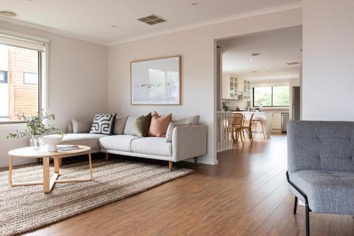 Brooklyn Beach Abode Walk to the beach Room Type - Vacation Home Brooklyn Beach Abode Walk to the beach Room Type - Vacation Home