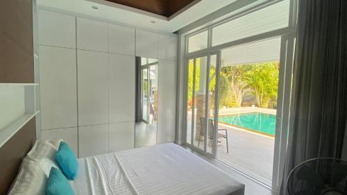 Sean Sabai Luxury & Natural Private Pool Villa - Tap to explore photos