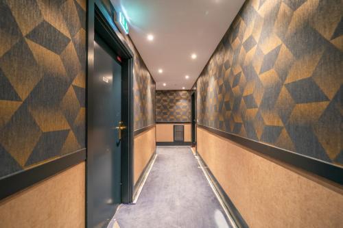 Sensations - Studio dans le quartier d'affaires - Tap to explore photos