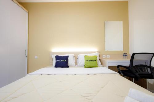 Urbanview Hotel Syariah The Ragunan Residence - Tap to explore photos