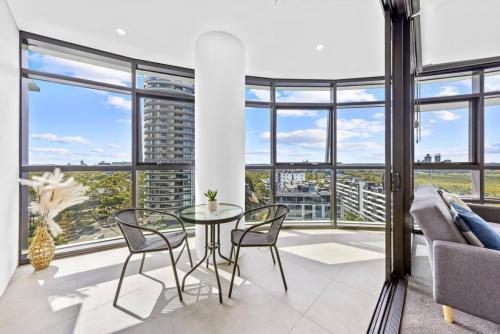 Warm and cozy 3 Bed APT - Tap to explore photos