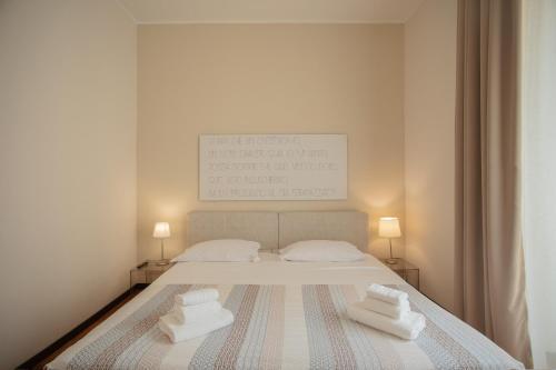 OperaDreams2 Room Type - Double or Twin Room with Private Bathroom OperaDreams2 Room Type - Double or Twin Room with Private Bathroom