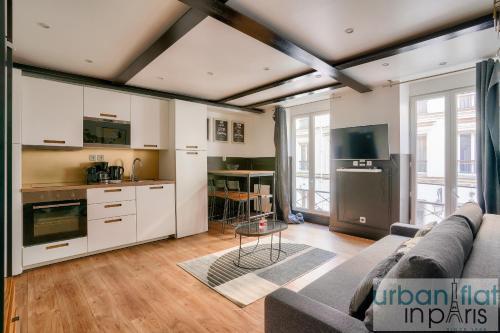 13 Luxury Flat eiffel design 2 Room Type - Apartment