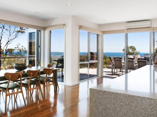Bella Vista Room Type - Six-Bedroom House
