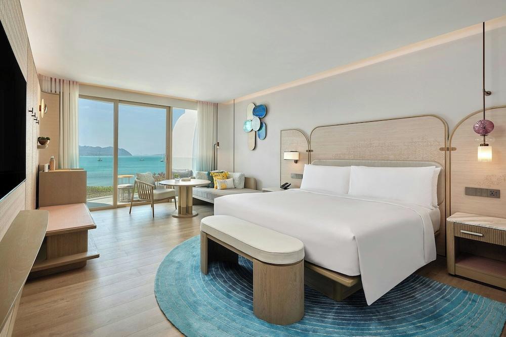 Veranda Resort Phuket, Autograph Collection Room Type - Room, 1 King Bed with Sofa bed, Balcony (View) Veranda Resort Phuket, Autograph Collection Room Type - Room, 1 King Bed with Sofa bed, Balcony (View)