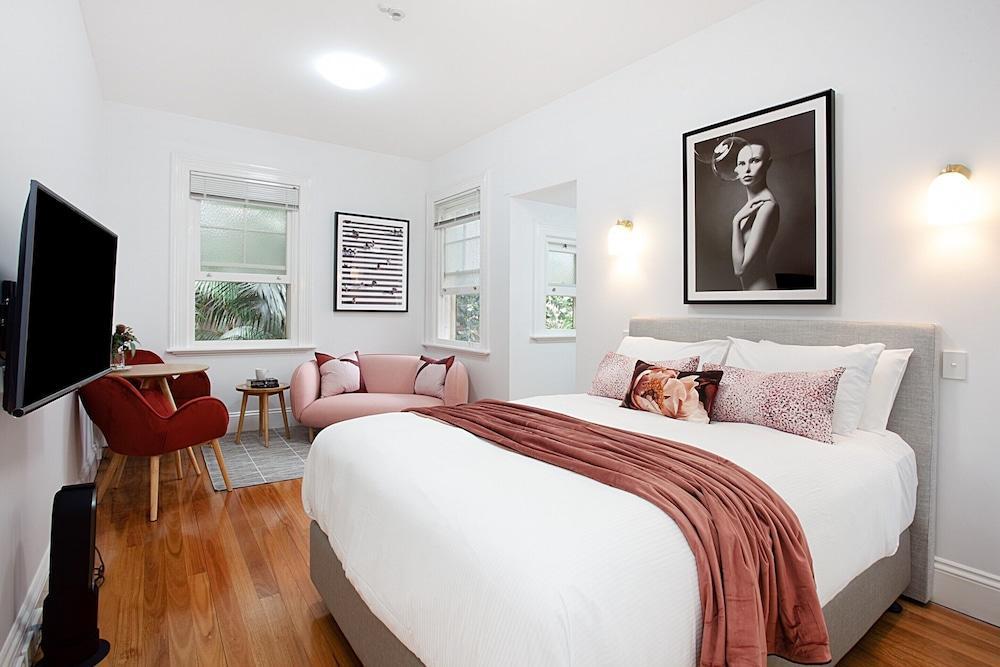 Perfect Located Cosy Studio in Sydney - Tap to explore photos