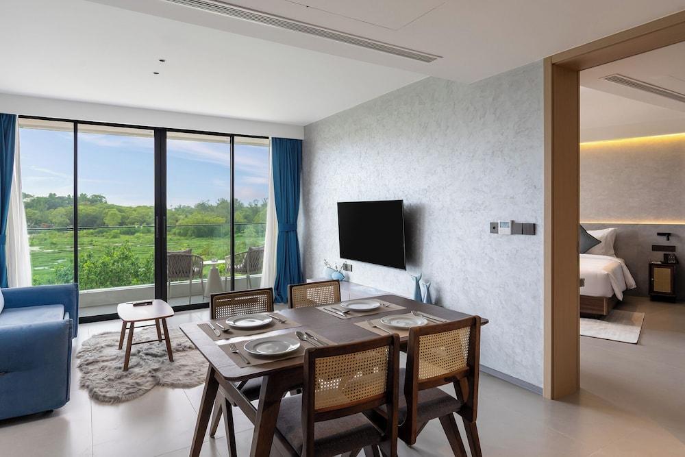 Kora Beach Resort Phuket Room Type - Junior Double Room, Balcony, Resort View