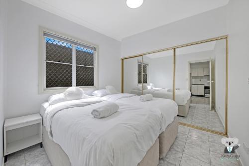 Fairfield 1B Granny Flat Sleep up to 4 ppl