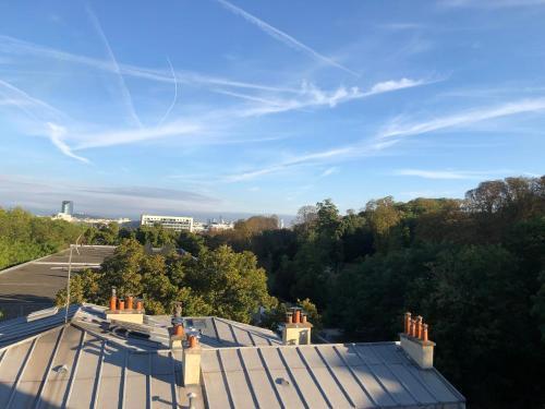 PARIS 2024 - Tap to explore photos