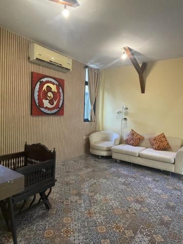 Baibon2 Homestay Thalang Phuket - Tap to explore photos