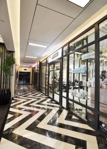 Luxury suites with gym and pool floor40 - Tap to explore photos