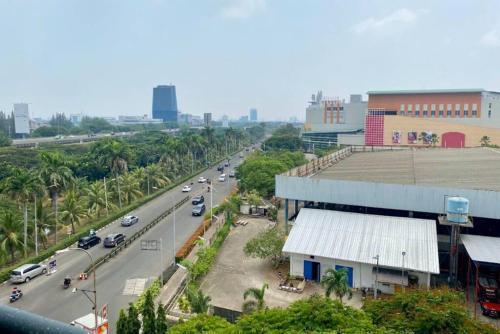 Apt Gading River View 2BR Wifi Pool