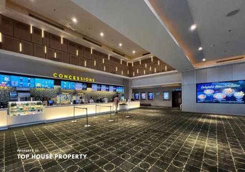Casa Grande 1 Bed Mall Kota Kasablanka B2701 By Travelibu - Tap to explore photos