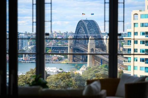 Waterfront CBD luxury 3Br best view & 2 Parkings - Tap to explore photos