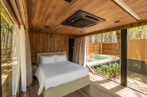 Timber Society Boutique Hideaway - Tap to explore photos