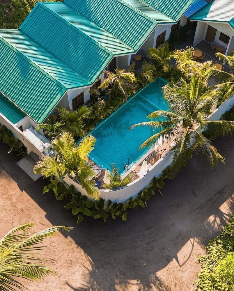 Kondey Villas - Tap to explore photos