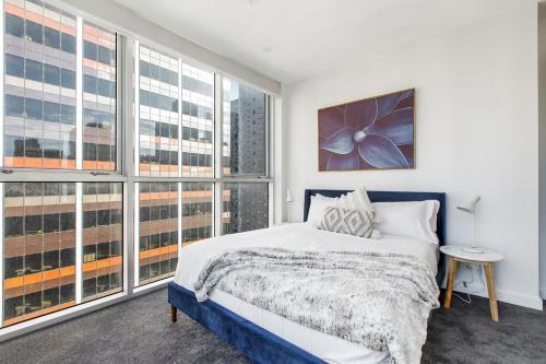 Penthouse on William - 4Br 3Bath - Sleeps 8 - Tap to explore photos