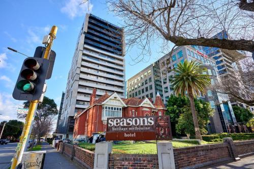 Cozy 1-Bed Apartment on St Kilda Road