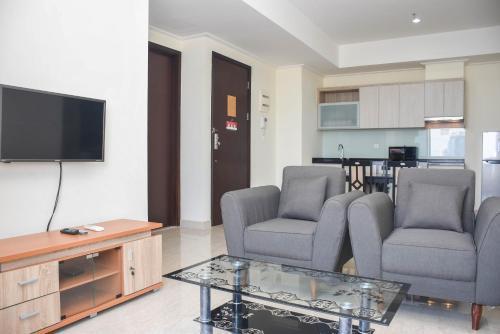 Nice and Spacious 3BR at Menteng Park Apartment By Travelio - Tap to explore photos
