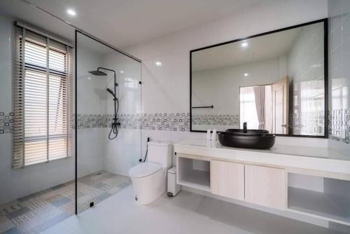 Pool Villa Alawan Krabi Klong Muang R2 - Tap to explore photos
