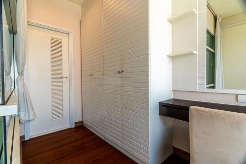 Thonglor Area 1 bedroom Check in 24h Fast WiFi 98 - Tap to explore photos