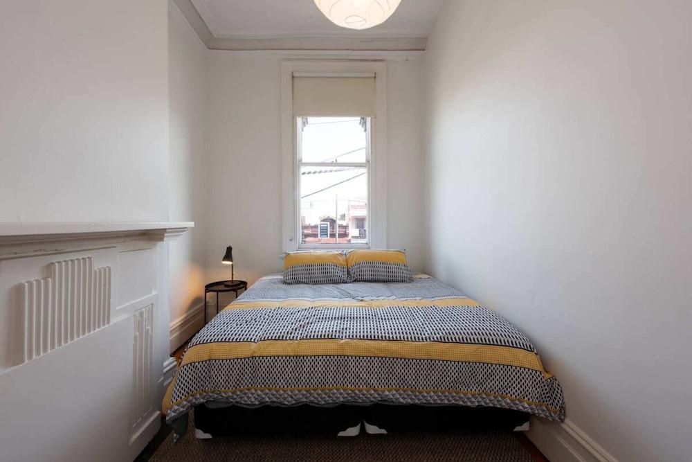 Private Unit in Heritage Building in Fitzroy North