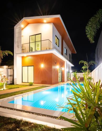 Krabi Private Pool Villa 2 by Belcarra Spaces