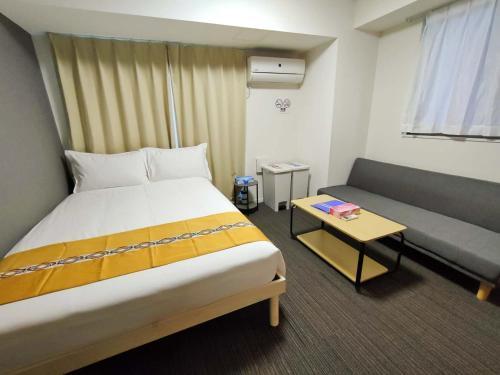 incense上野根岸201