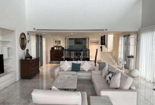 Epic Mountain View 3 bedroom Pool Villa 2 mins to the layan beach - Tap to explore photos