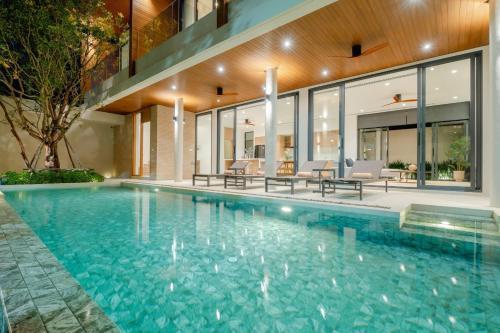 Modern Tropical Pool Villa - Saiyuan - Tap to explore photos