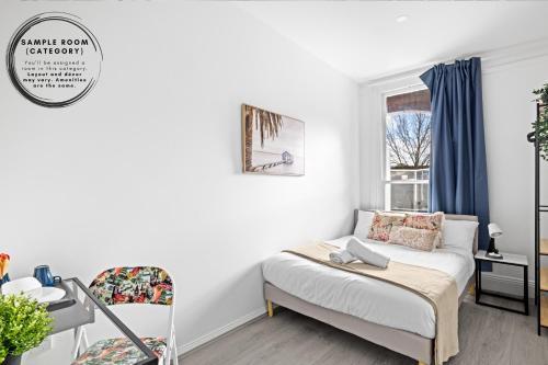 Rustic Double Room - Central Location in Kensington - Shared Bathroom